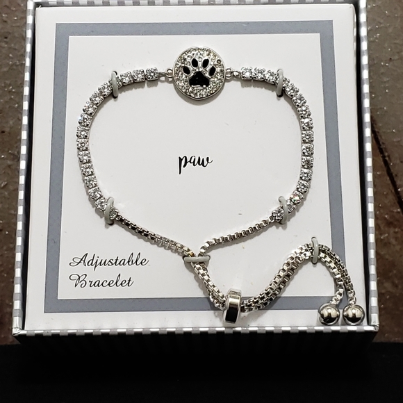 PAW PRINT Jewelry - Crystal Paw Print Lariat Bracelet